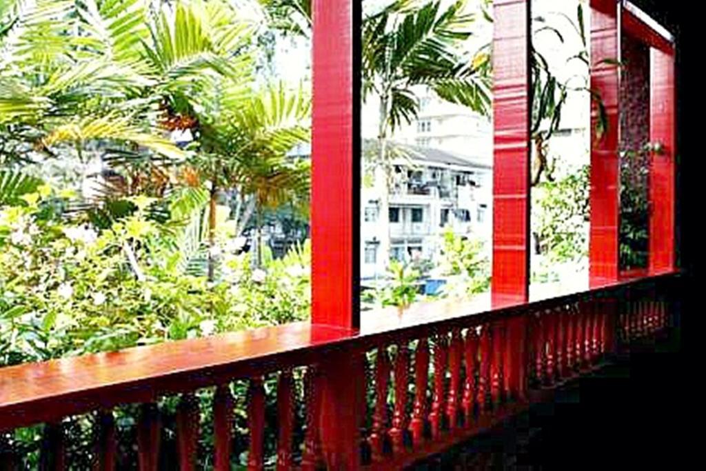 Rainforest Bed & Breakfast Kuala Lumpur Esterno foto