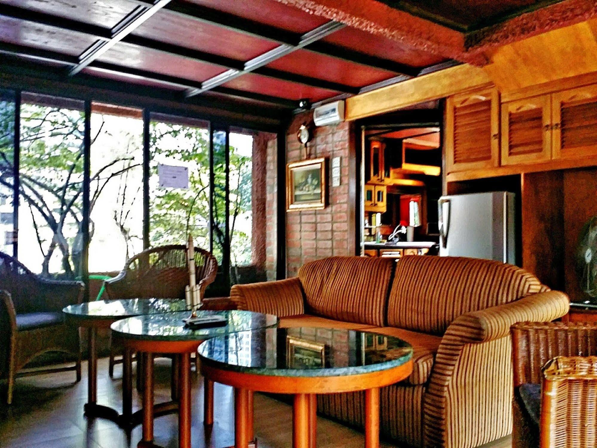 Rainforest Bed & Breakfast Kuala Lumpur Esterno foto